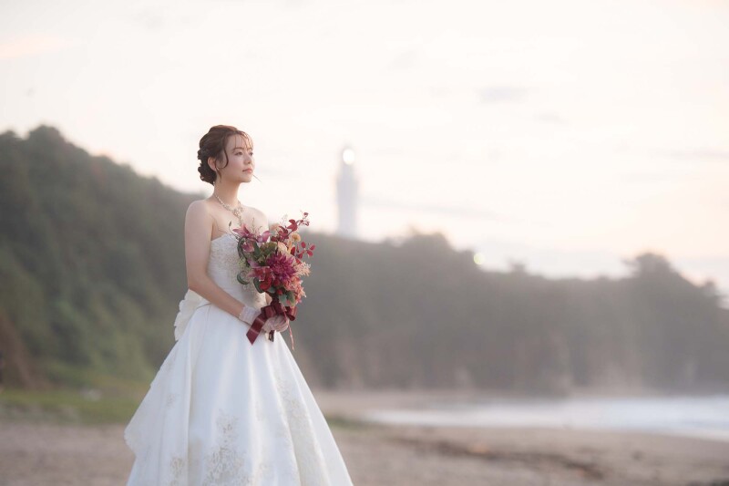 朝陽に輝く花嫁様