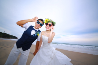 洋装海ロケーションフォトウェディング