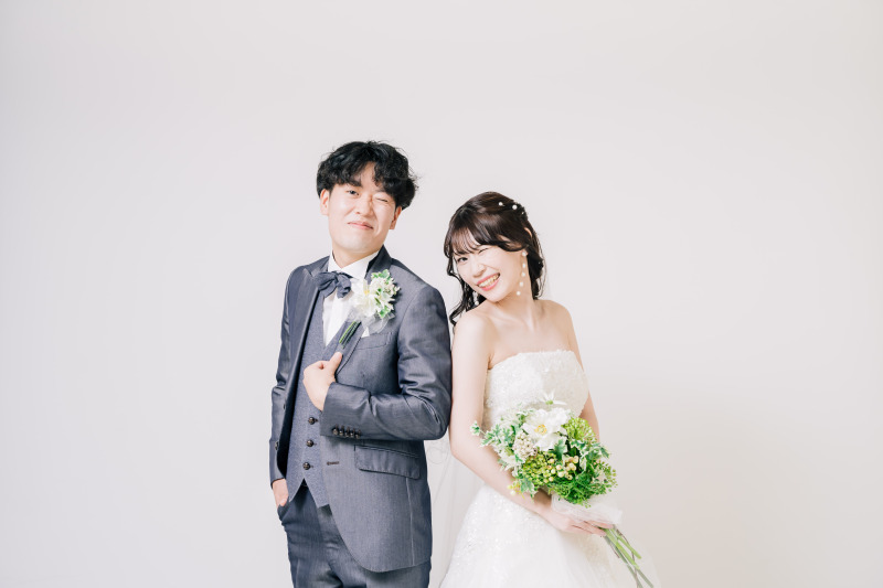 【フォトレイト限定】〜基本料金50%OFF〜特典付☆SIMPLE PLAN:選べる2着スタジオ撮影!修正データ付☆