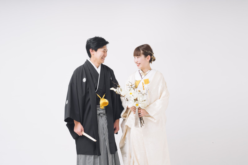 SIMPLE PLAN:1着スタジオ撮影(洋装or和装)120カットデータ付き