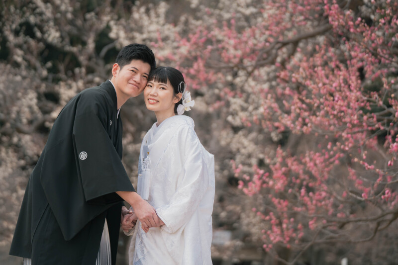 梅に囲まれてにっこり^^