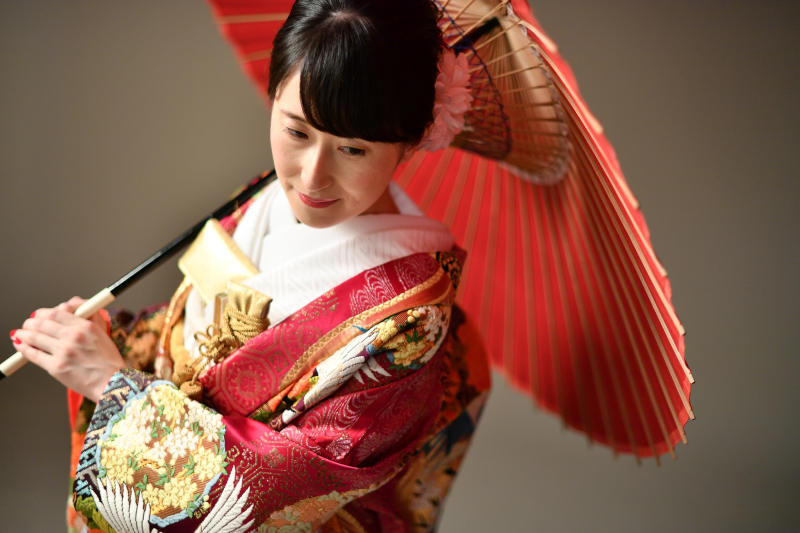 まずは一着目。新婦さんソロ。