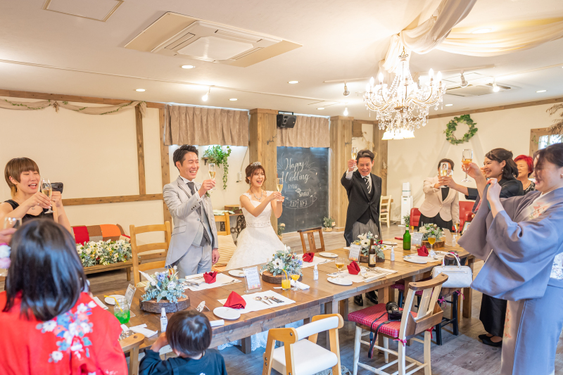 写真と食事を一緒に!!【フォトウェディング+会食プラン】6名〜