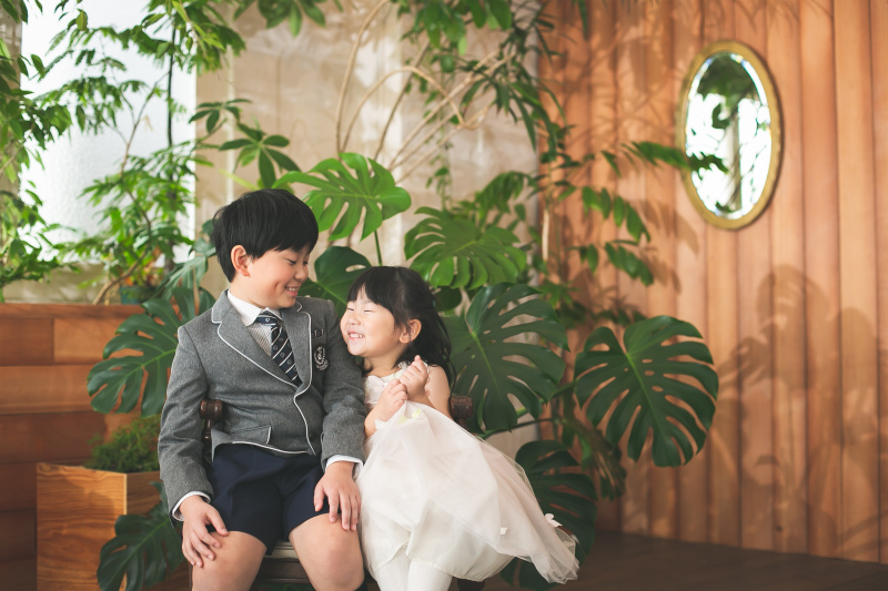 仲良し兄妹ショットも!