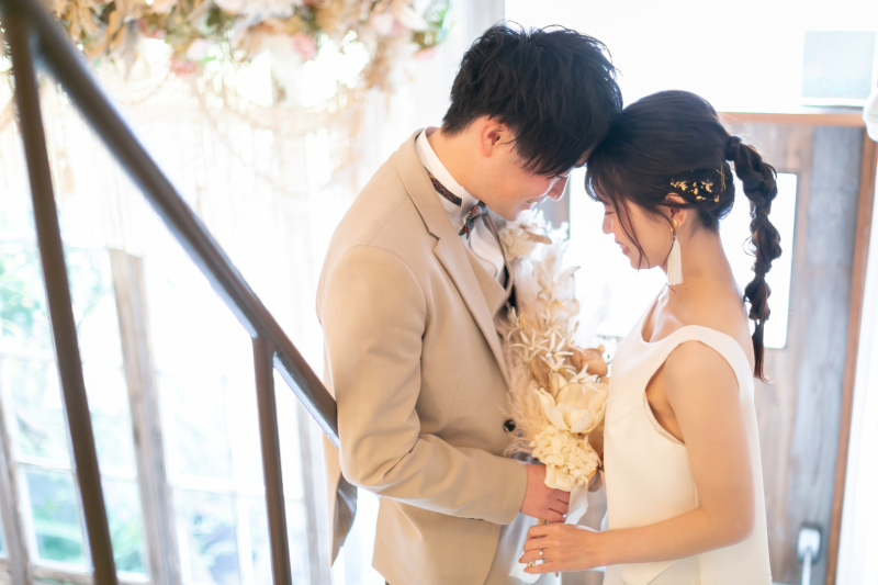 さりげなくドライフラワーの装飾を入れて♪