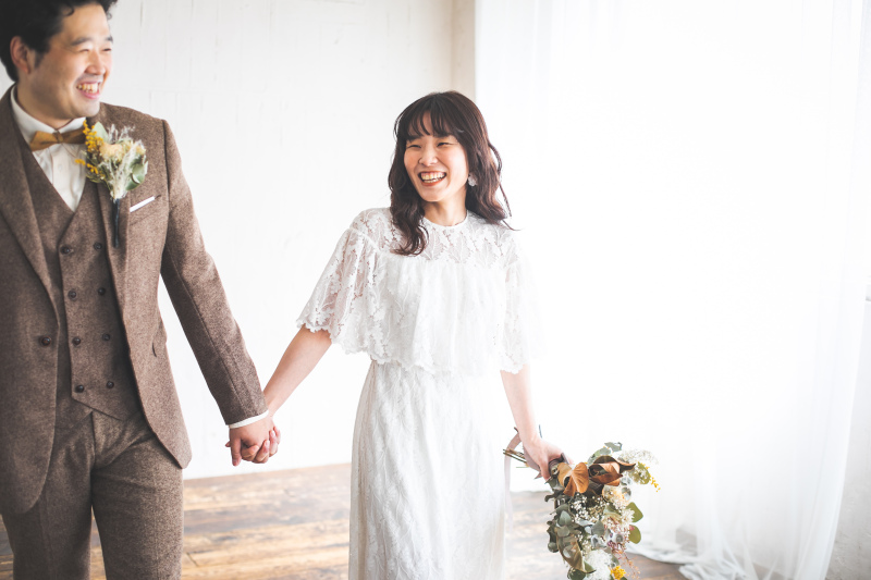 少し緊張して、照れ笑い♪