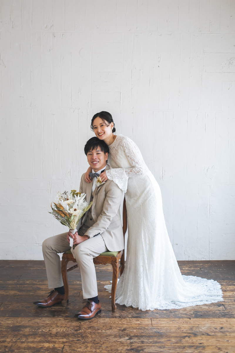 ご新郎さまがブーケを持って♪