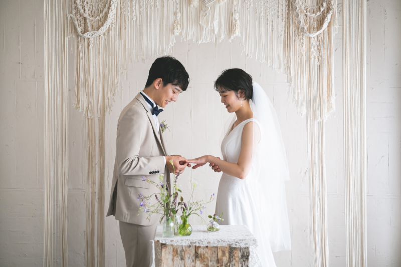 【スタジオ】洋装1点|セレモニー+60分撮影|データ150カット&アルバム// キャンペーン ¥220,000▷¥192,500