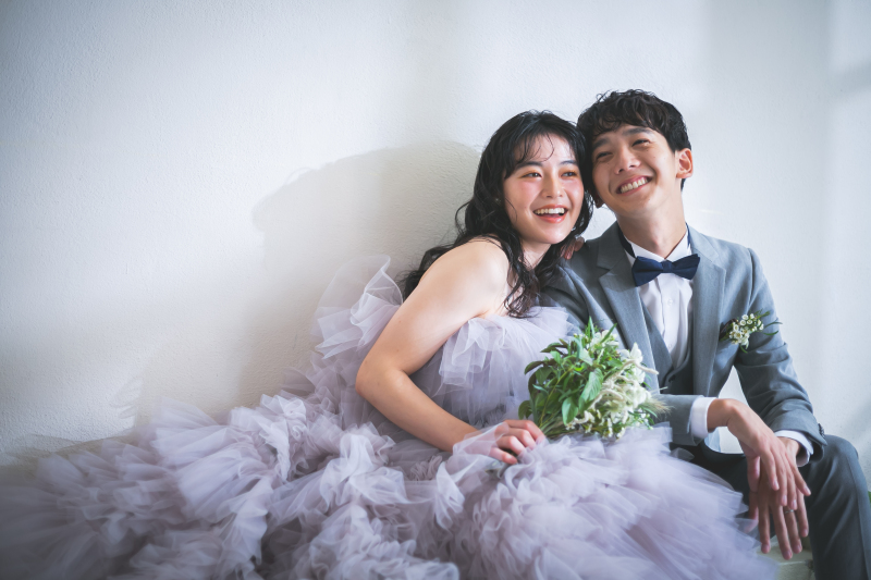 【年内来店限定】スタジオ洋装1点|60分撮影|データ50カット // キャンペーン ¥110,000 ▷ ¥82,500