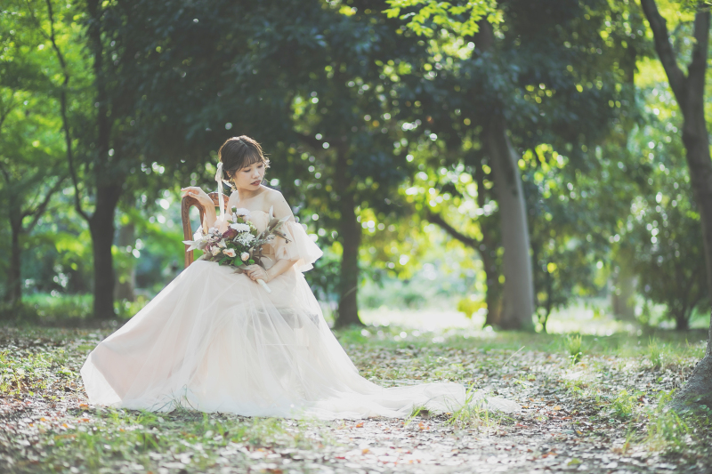 【大阪城公園ロケ】洋装1点|60分撮影|データ100カット // キャンペーン中 ¥187,000 ▷ ¥159,500