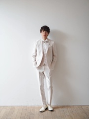 シャンパンゴールド