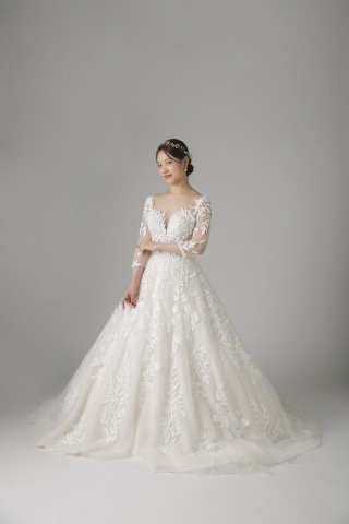 ウェディングドレス（WD00405）