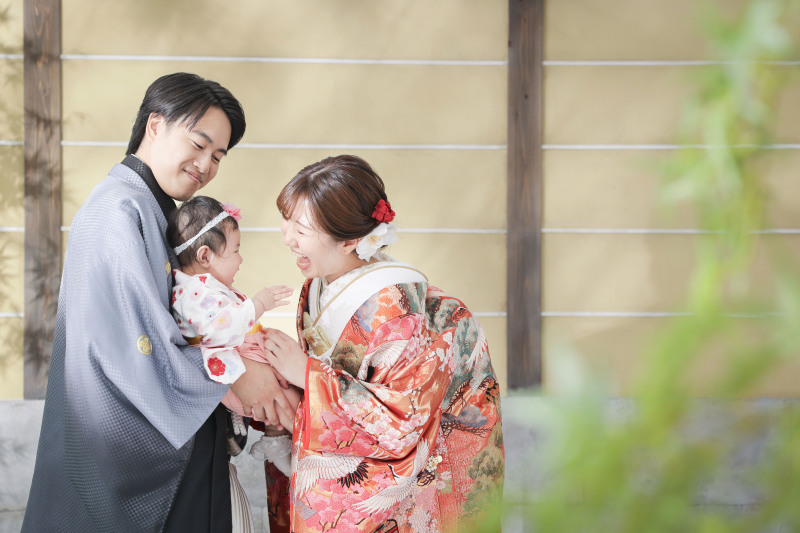 笑い声響くスタジオ撮影