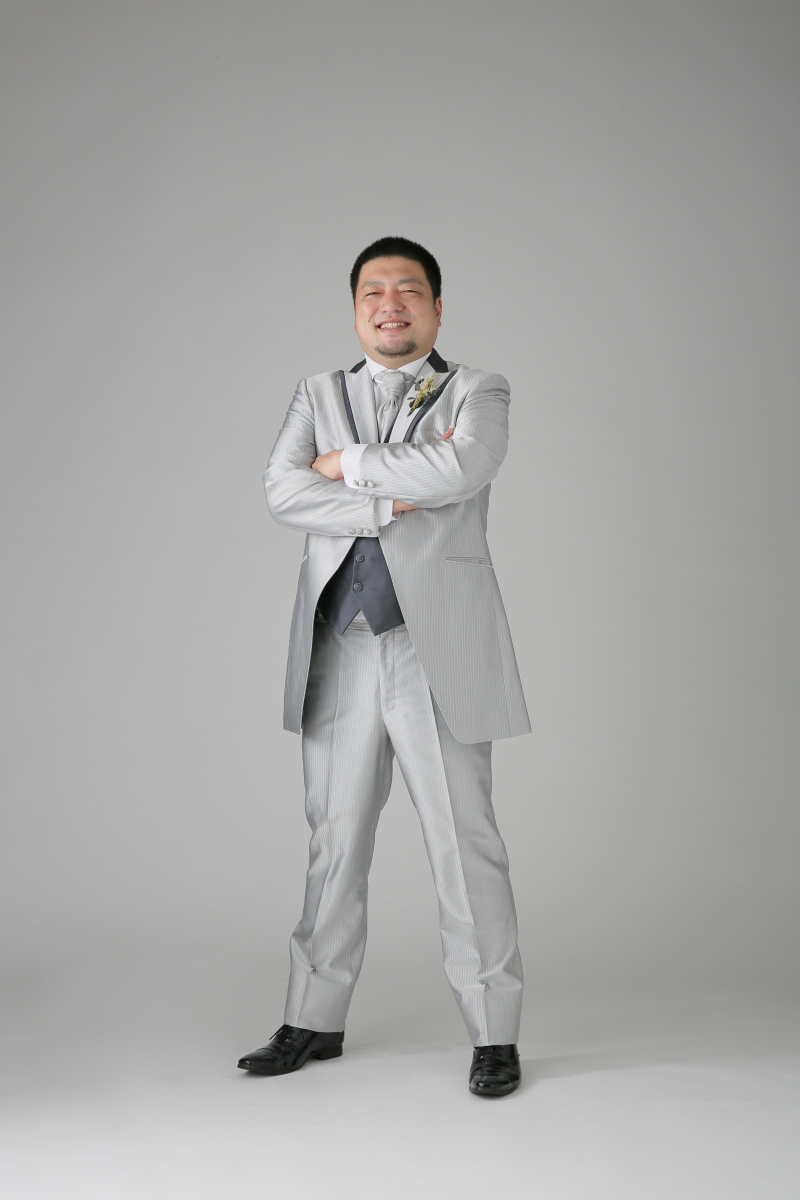 ご新郎様のソロショット。