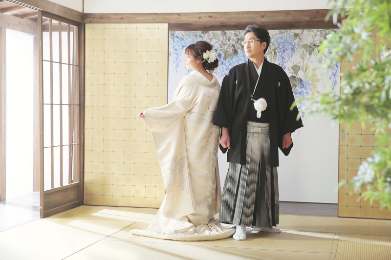 和室で