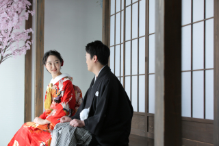 屋内庭園でお花見気分