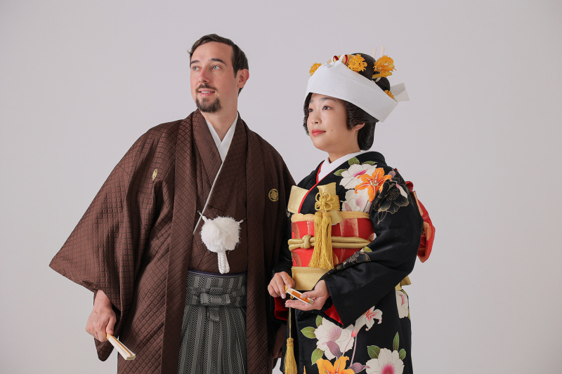 引き振袖と角隠しで和装フォト