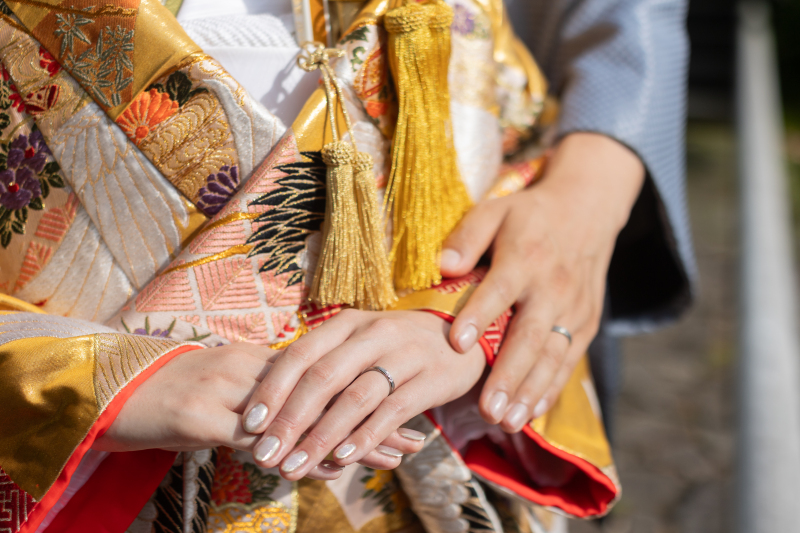 手元のカットも