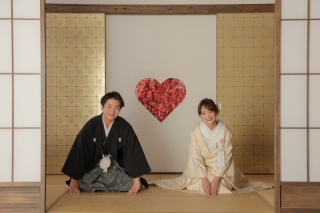 【屋内庭園スタジオ】伝統的なポーズやかわいいポーズまで