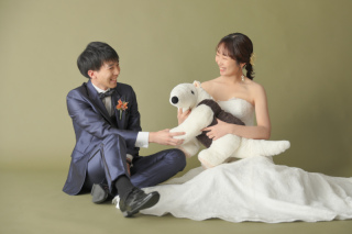 おふたりらしさあふれる撮影♪【洋装スタジオプラス】