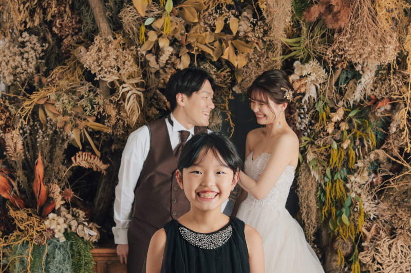 カメラに向かって！