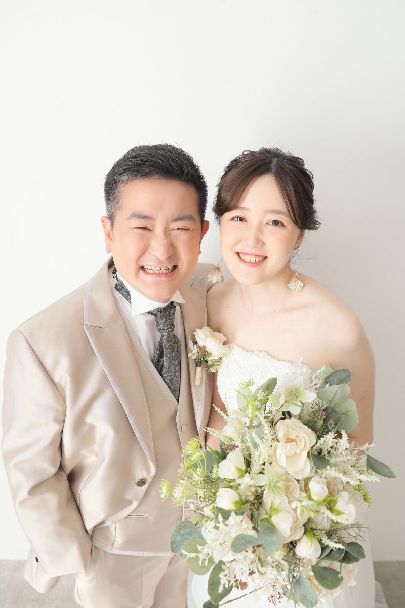 ハウススタジオ 白い壁で!