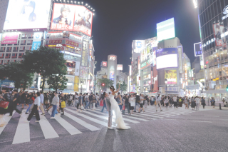 渋谷の街並みで！！
