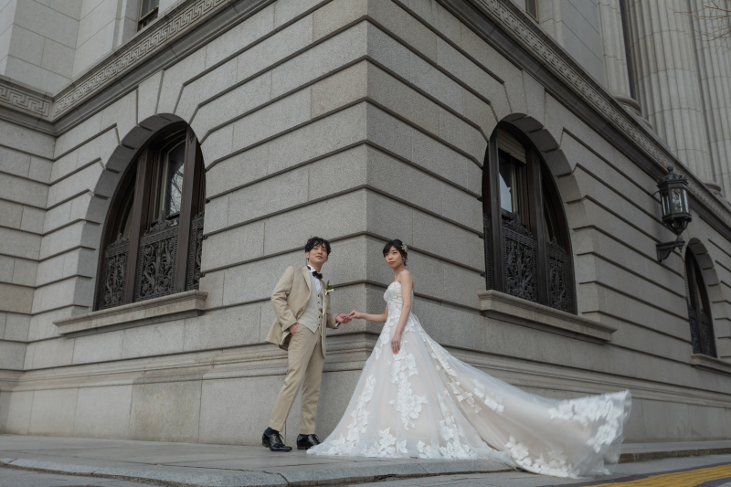 さぁ ドレスに着替えて!