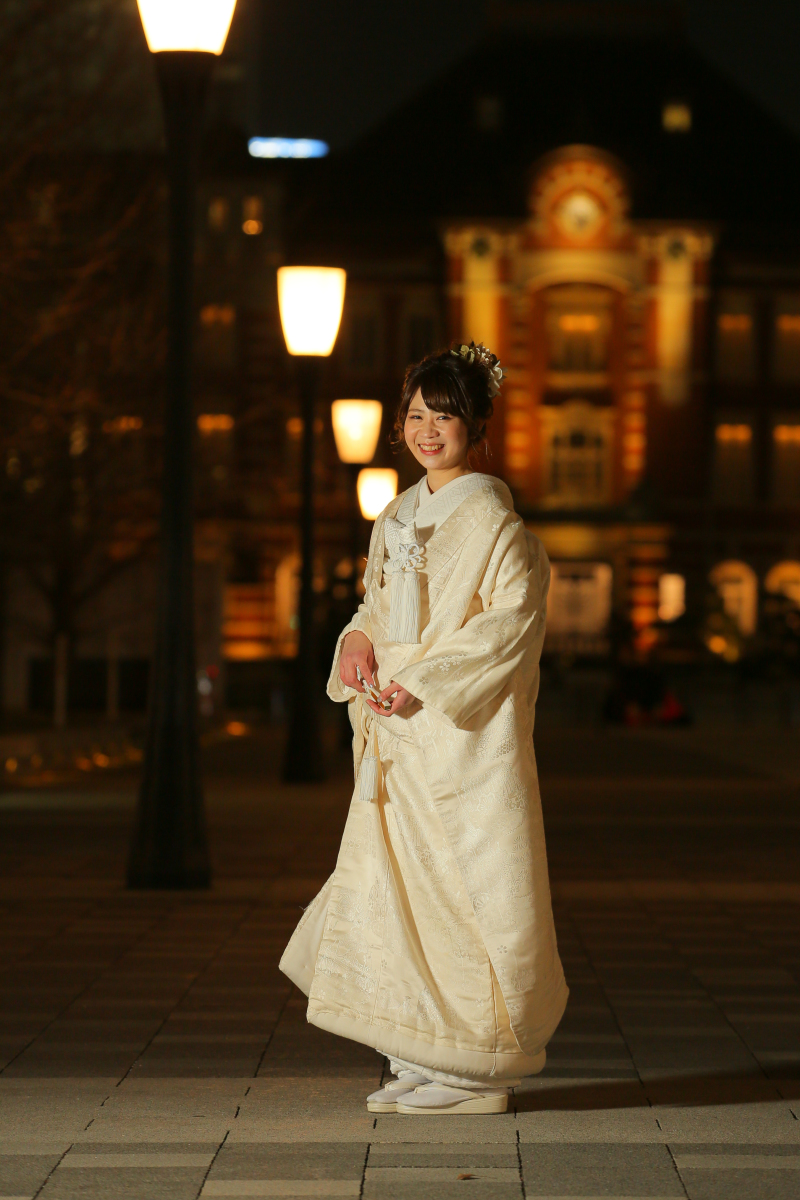 ご新婦様と東京駅