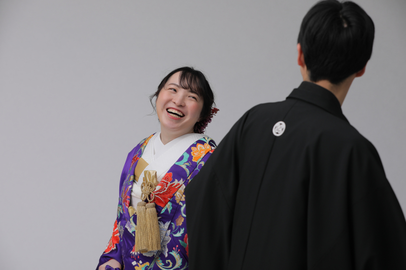 和装のスタジオでも2人らしさを大切に#撮る結婚式