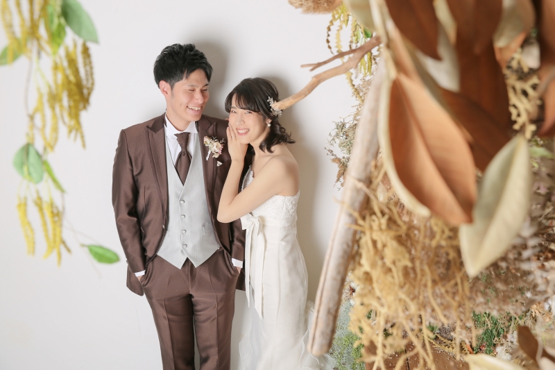 白背景×ドライフラワー