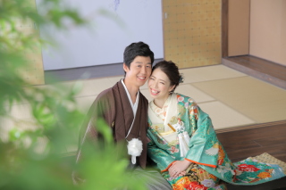 色打掛と白無垢