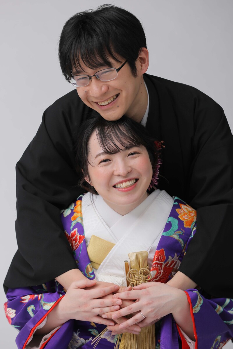 和装のスタジオでも2人らしさを大切に