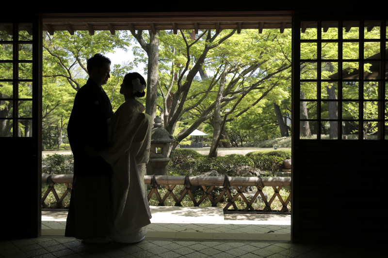 シルエット写真。