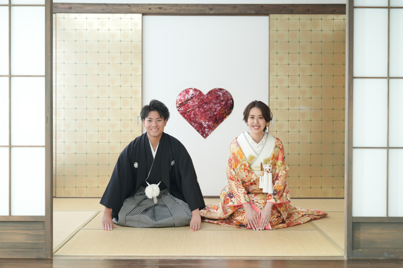 新宿店といえば猪目窓！