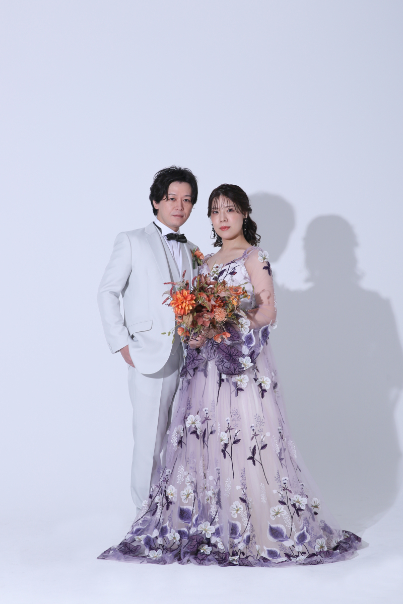 洋装もシックな雰囲気で