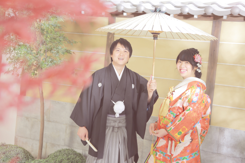 秋の象徴、紅葉と一緒に。