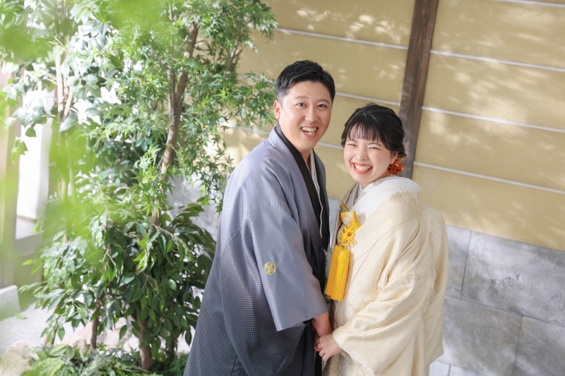 振り向きショットも