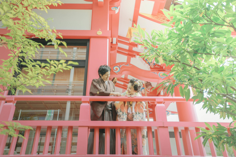 新宿店からタクシーで５分！