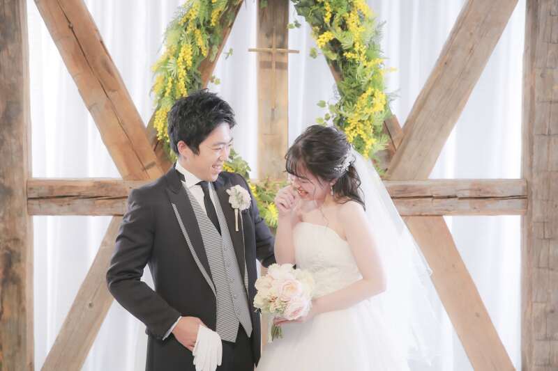 見つめ合ったら