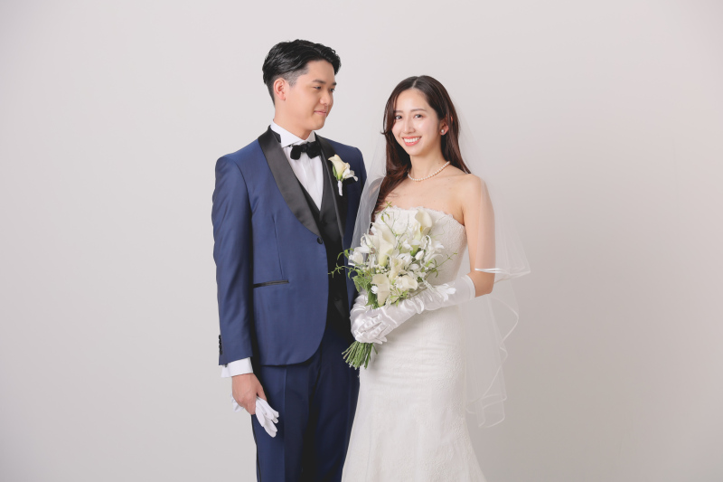 かっちりショットは白背景で