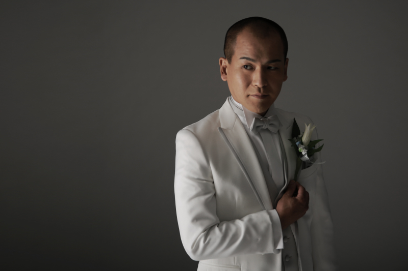 シャドーを効かせて