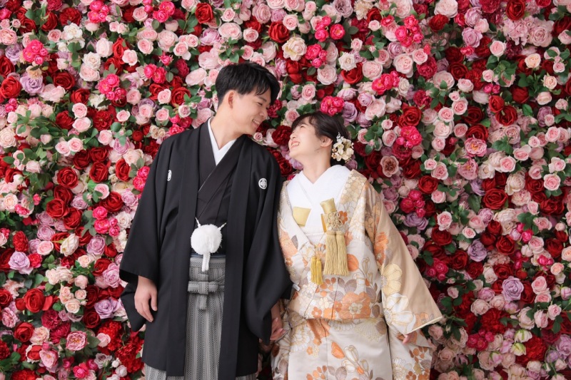 ポップな背景で和装撮影♫