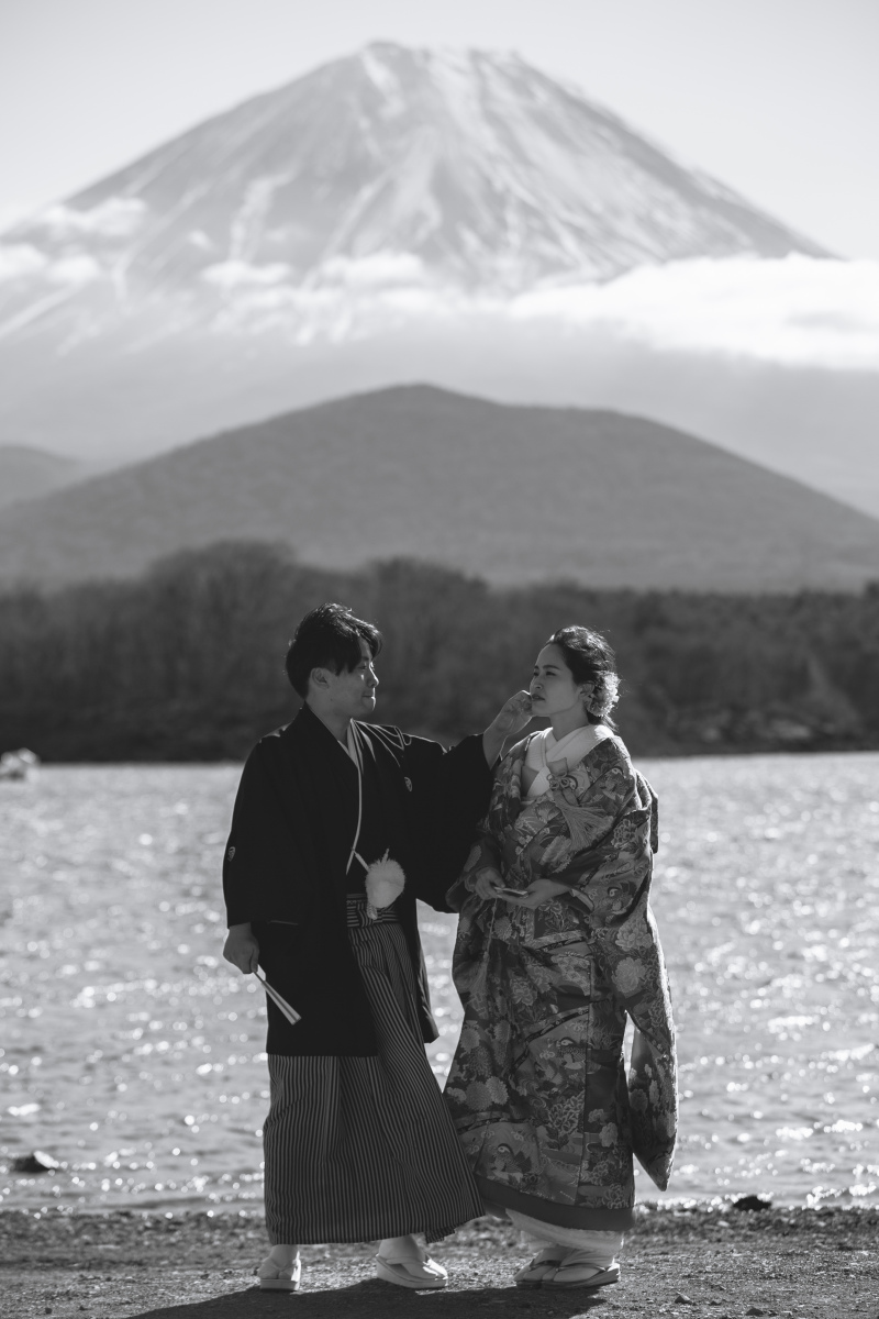 モノクロ富士山！