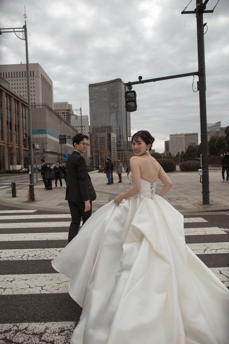 風のなか、新しい世界へ