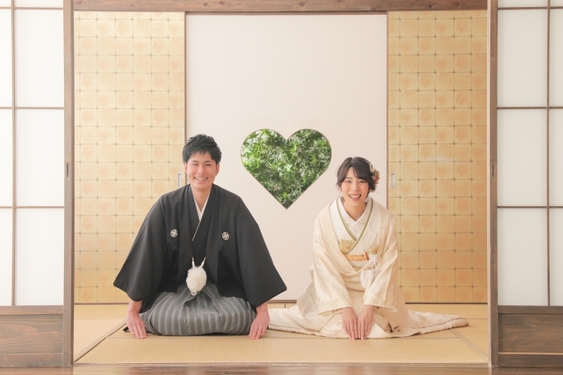 お辞儀ショット