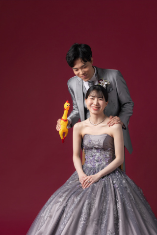 新婦さんをサプライズで喜ばせたい！【和装と洋装2着】