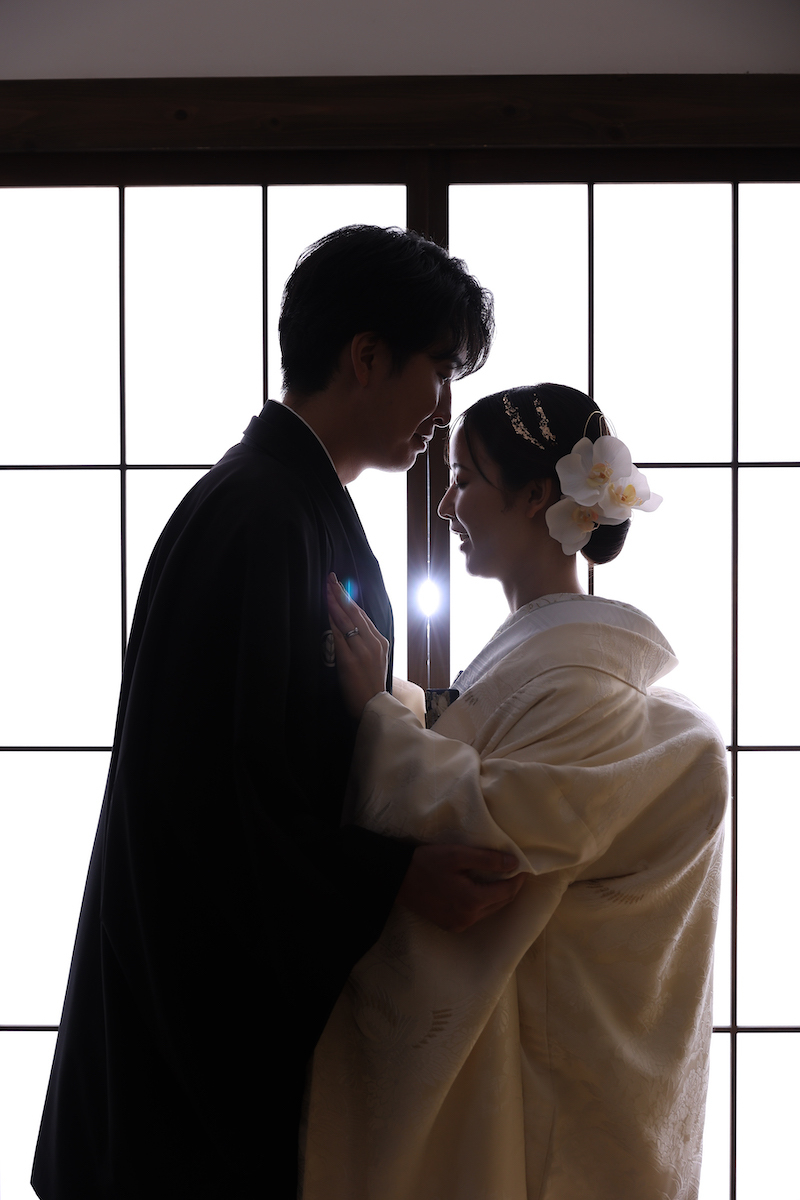 真夏でも涼しく撮影!屋内庭園スタジオ