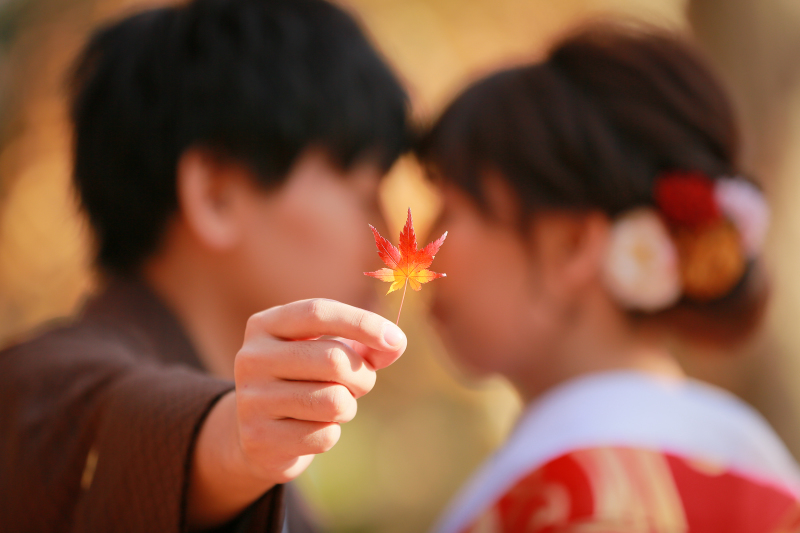 ちょっと恥ずかしいポーズも