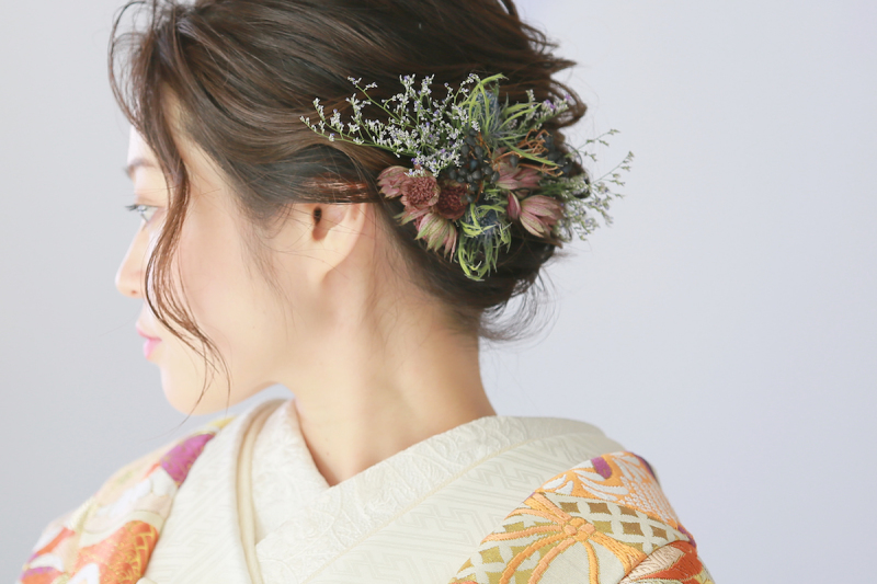 ドライフラワーも大人っぽく上品に